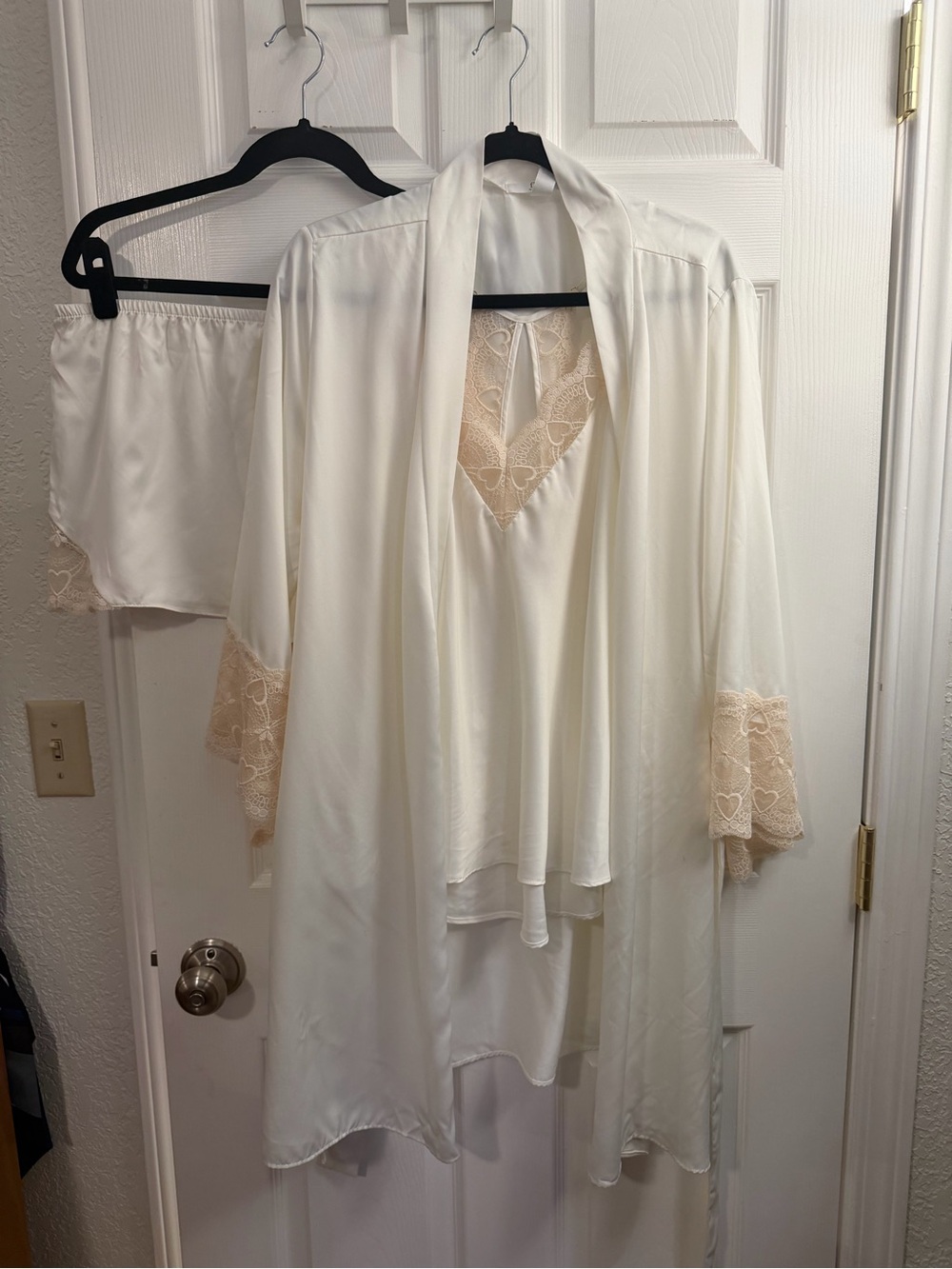 Flora Nikrooz Cream Satin Robe & Lace-Trim Camisole Bridal Set